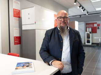 Dimplex Schulungsleiter Robert Ripperger Vorstellungsfoto