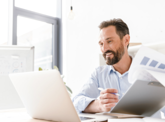 Planer betrachtet Dimplex Portal